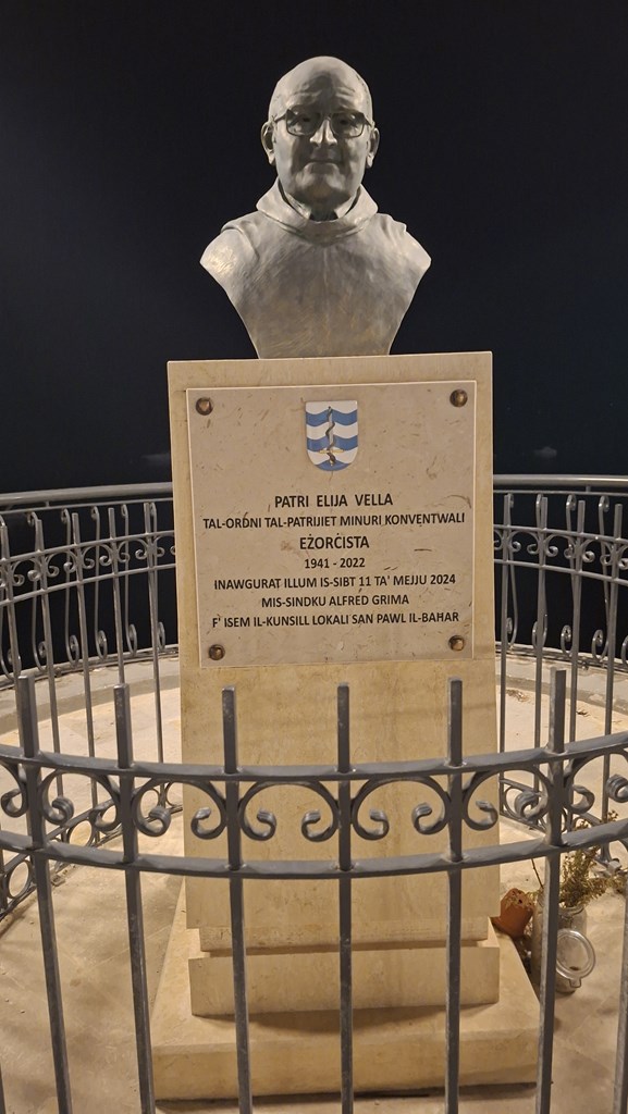 20250916 222848 (Copy)